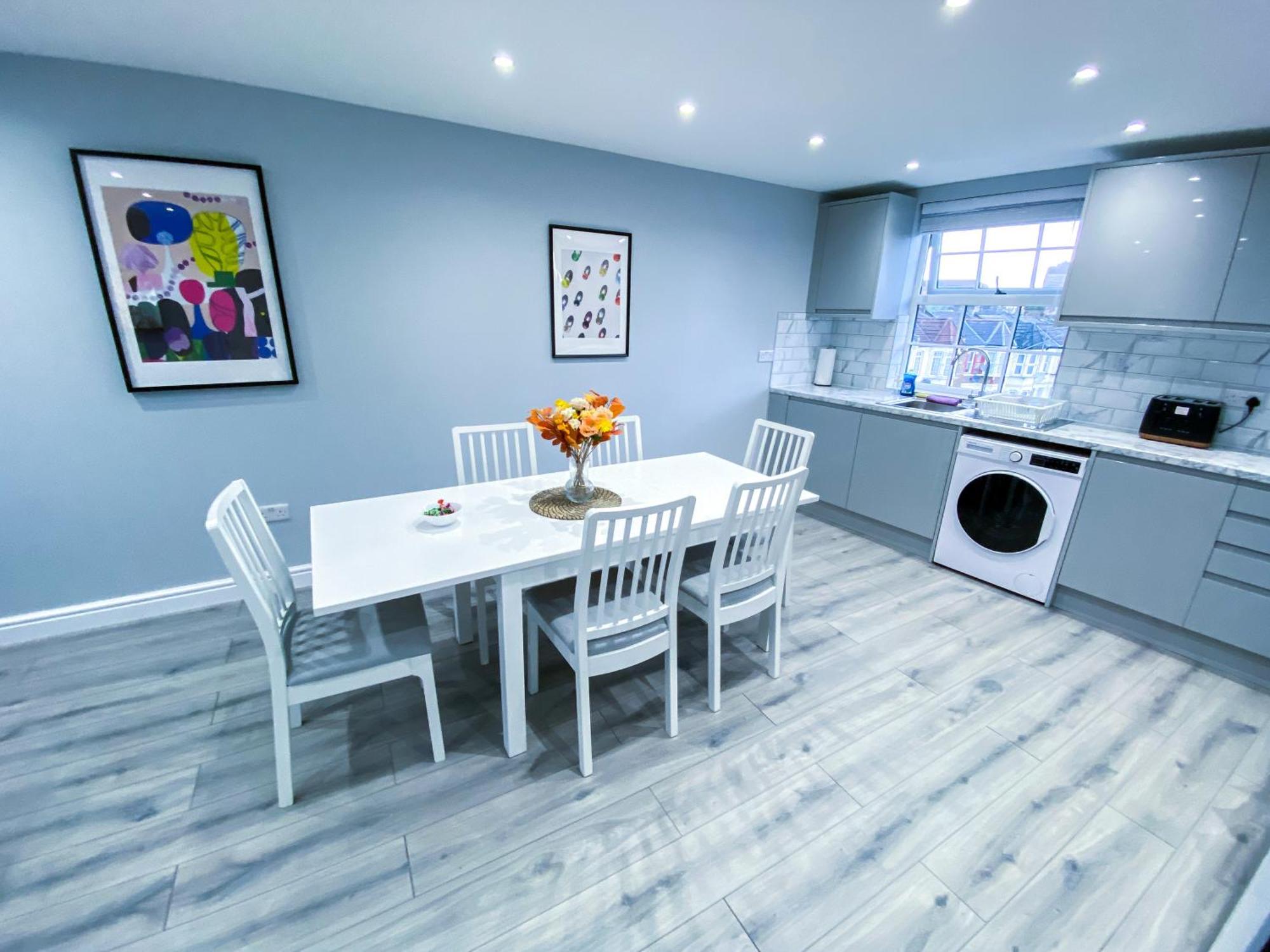 Spacious 2-Bedroom Flat In London - F3 Экстерьер фото